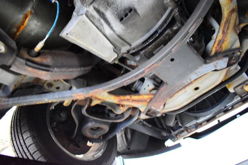 2004 Ford Mustang Deluxe