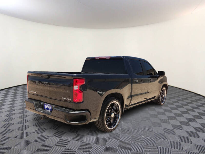 2023 Chevrolet Silverado 1500 Custom