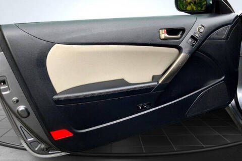 2016 Hyundai Genesis Coupe