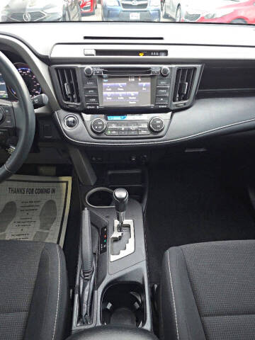 2018 Toyota RAV4 XLE