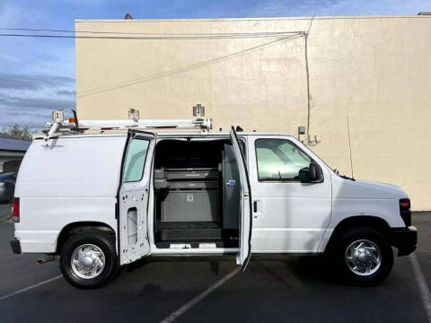 2010 Ford E-Series E-250