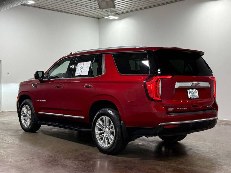 2023 GMC Yukon SLT
