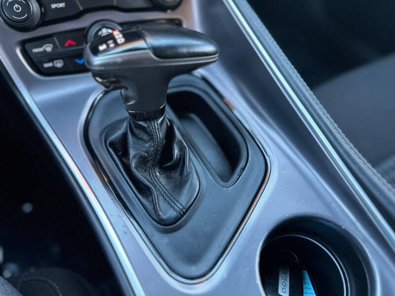 2020 Dodge Challenger SXT