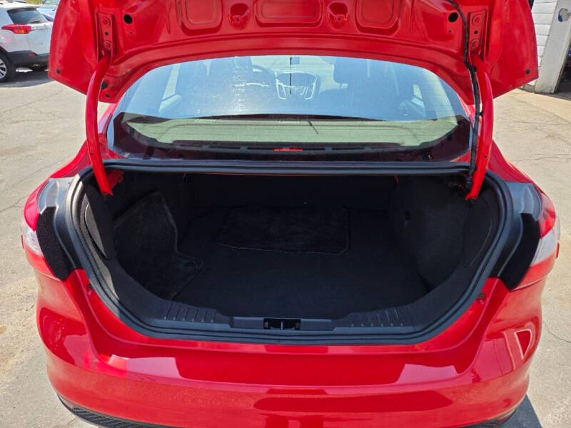 2012 Ford Focus SE