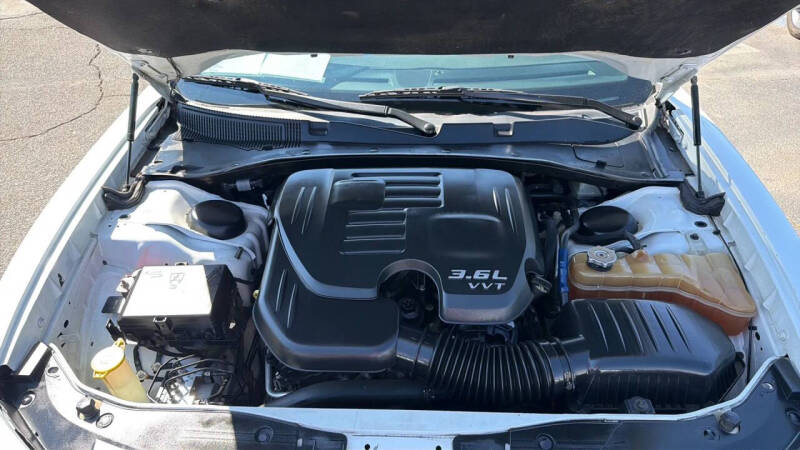 2016 Dodge Charger SXT