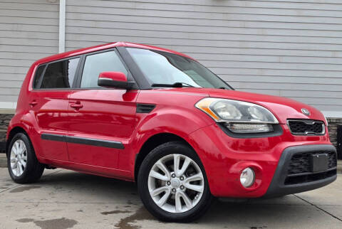 2013 Kia Soul +