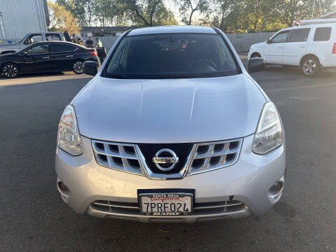 2012 Nissan Rogue S