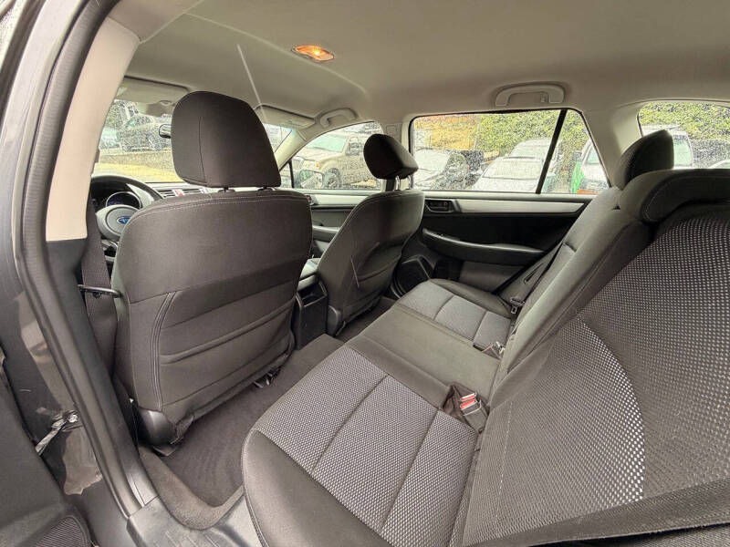 2019 Subaru Outback 2.5i