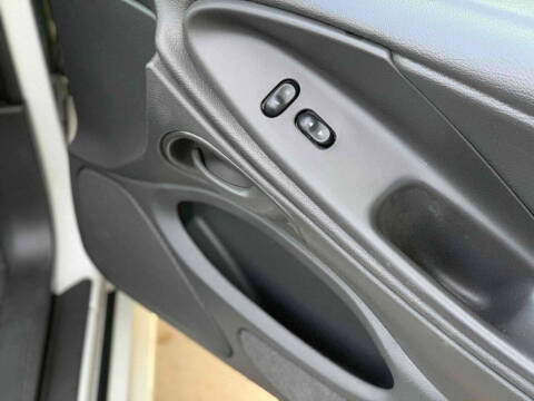 2003 Ford Mustang Premium