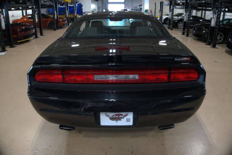 2014 Dodge Challenger SRT8