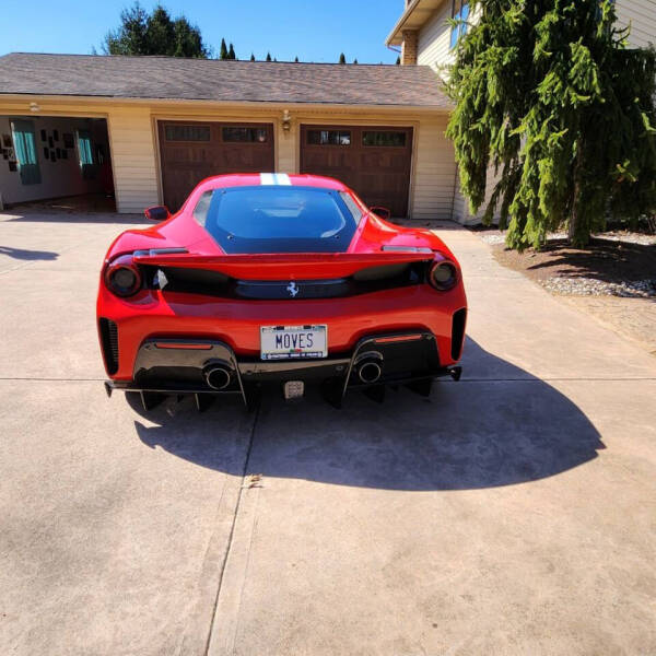 2020 Ferrari 488 Pista