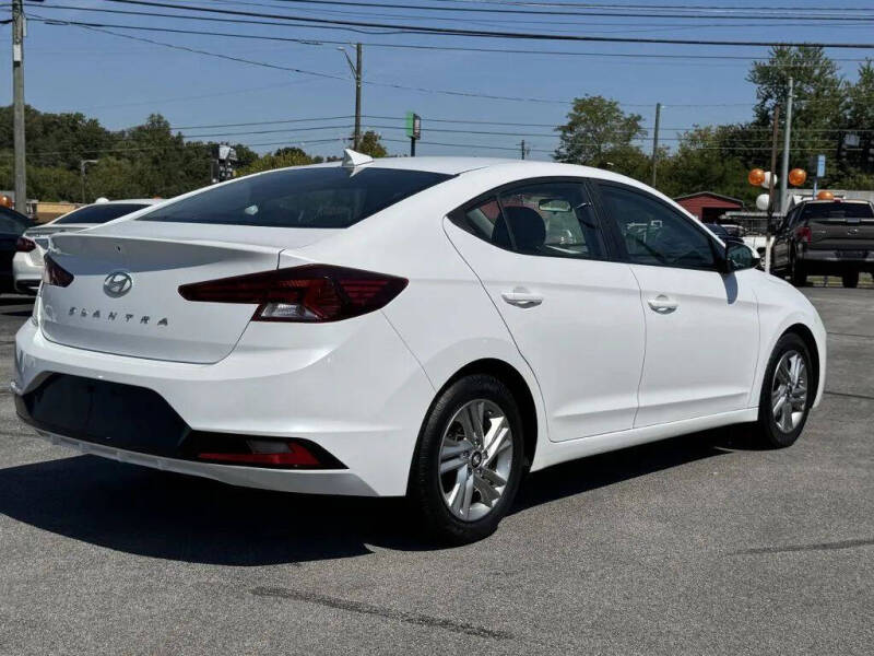 2020 Hyundai Elantra