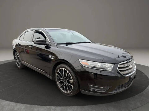 2018 Ford Taurus SEL