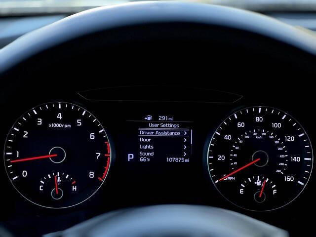 2019 Kia Cadenza Premium