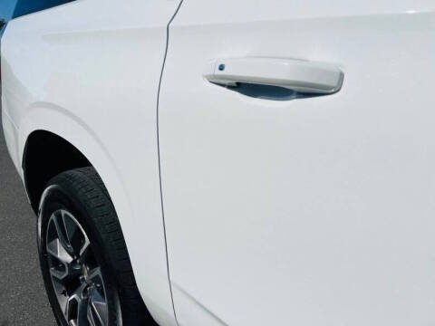 2022 Chevrolet Suburban LT