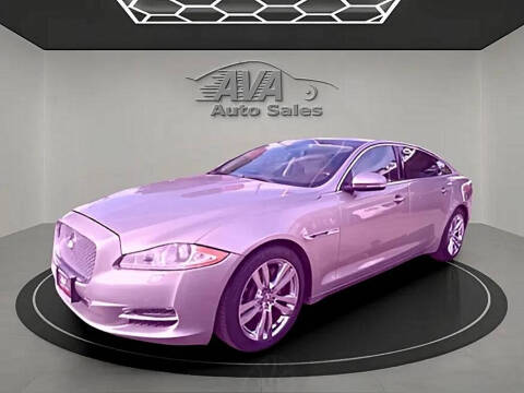 2012 Jaguar XJL Portfolio