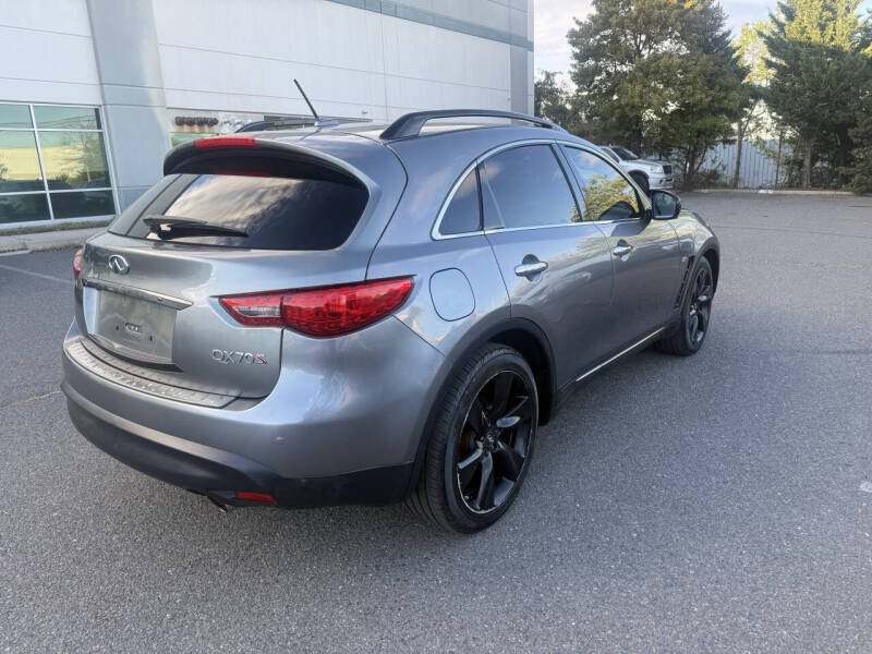2015 Infiniti QX70
