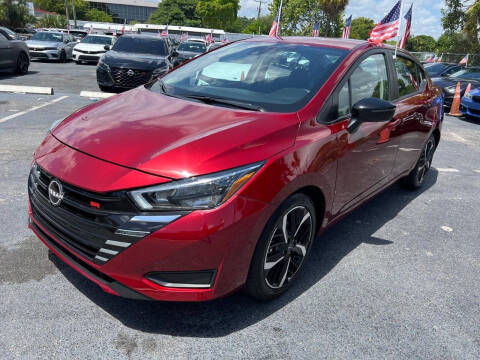 2025 Nissan Versa SR