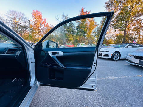 2011 Lexus CT 200h Premium