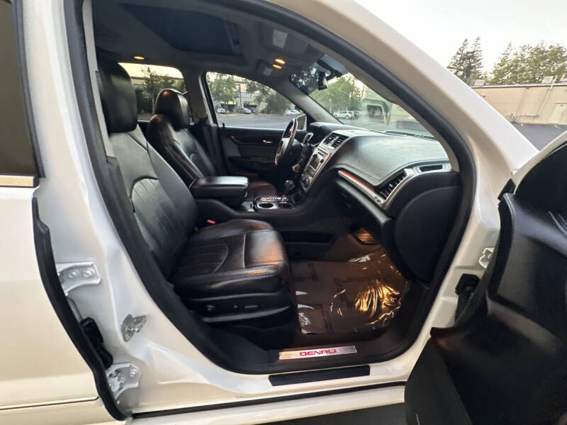 2013 GMC Acadia Denali