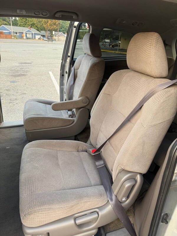 2011 Honda Odyssey LX