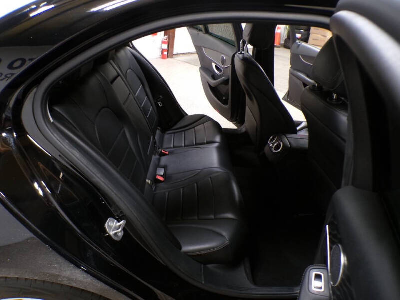 2016 Mercedes-Benz C-Class