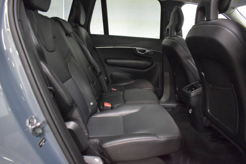 2020 Volvo XC90 T5 Momentum