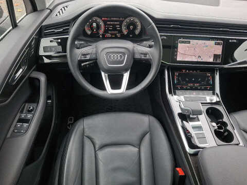 2023 Audi Q7 quattro Premium Plus 55 TFSI