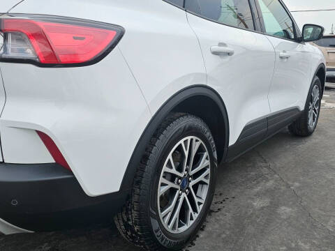 2020 Ford Escape SEL