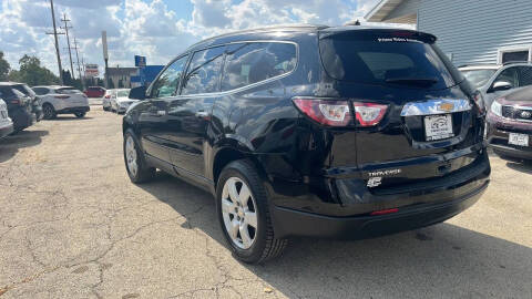 2017 Chevrolet Traverse LT
