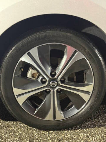 2021 Nissan LEAF SV PLUS