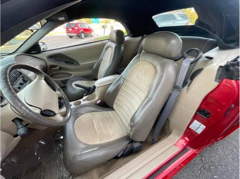 2001 Ford Mustang SVT Cobra