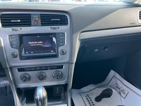 2015 Volkswagen Golf TSI S