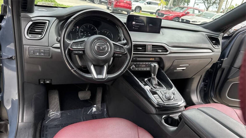 2022 Mazda CX-9 Carbon Edition
