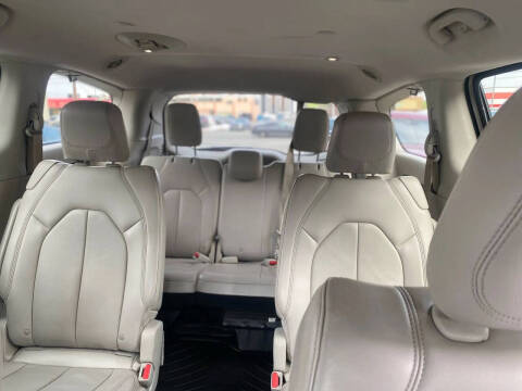 2017 Chrysler Pacifica