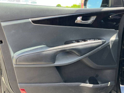 2018 Kia Sorento EX V6