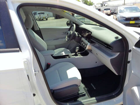 2025 Hyundai Kona SE