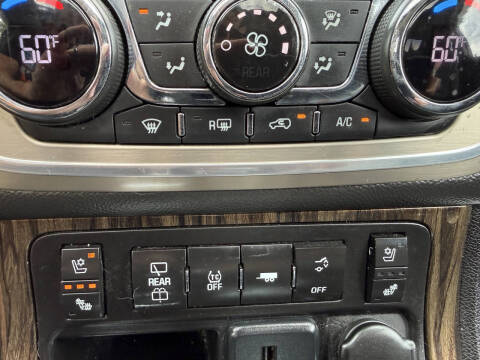 2015 GMC Acadia Denali
