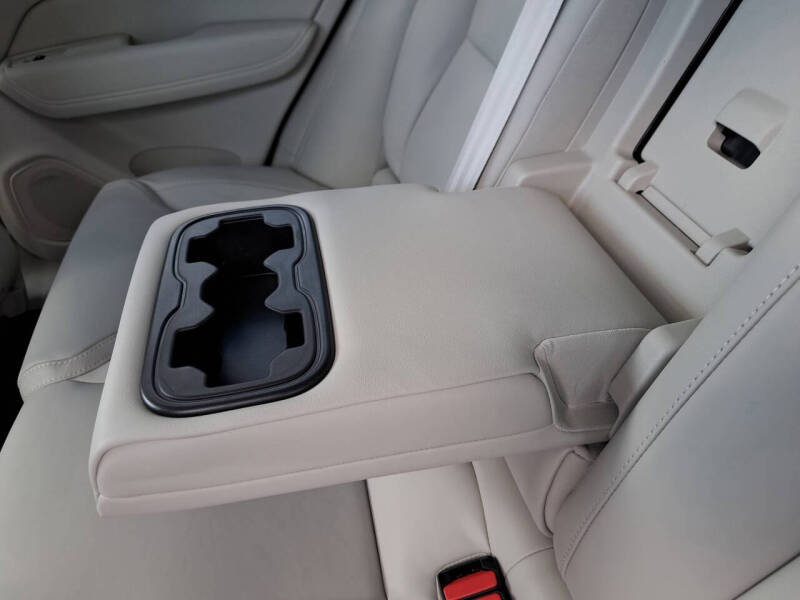 2026 Volvo XC60 T8 Ultra