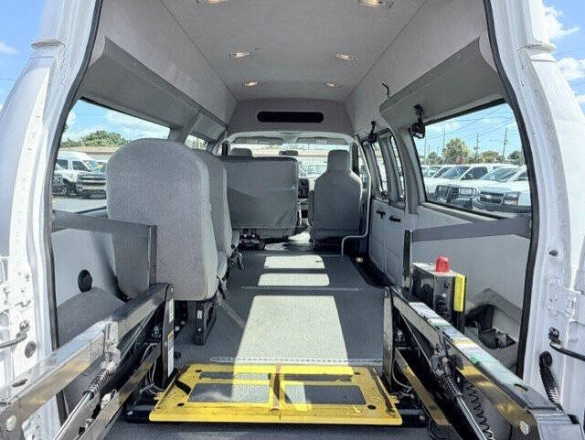2013 Ford E-Series E-150