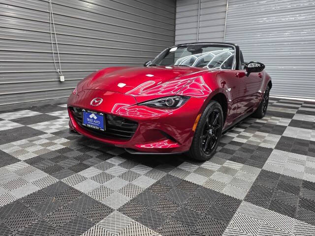 2024 Mazda MX-5 Miata Sport