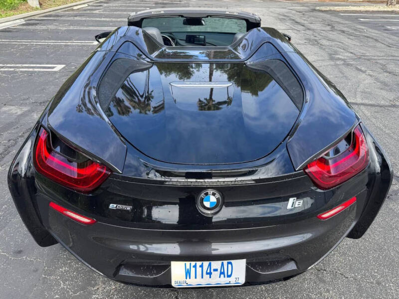 2019 BMW i8