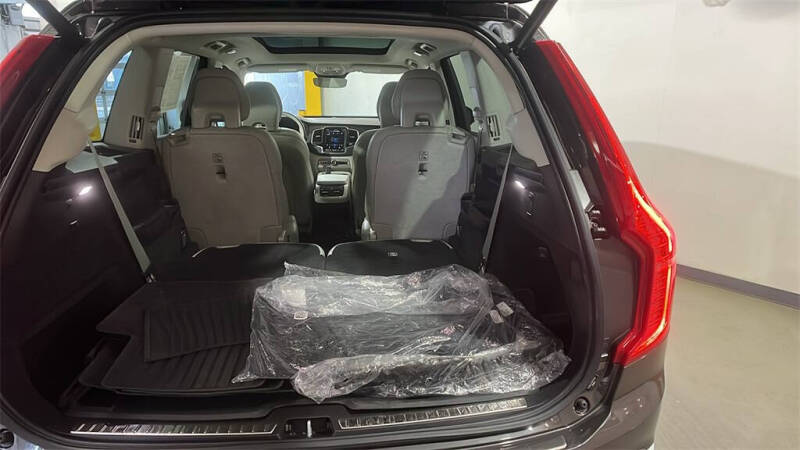 2024 Volvo XC90 B6 Plus Bright Theme 6P