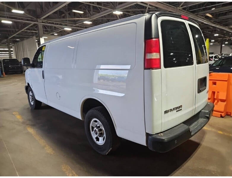 2015 GMC Savana 2500
