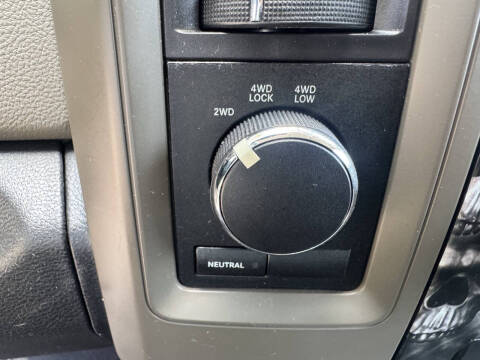 2012 RAM 1500 ST