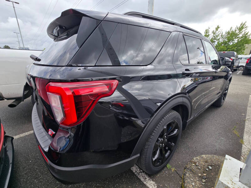 2023 Ford Explorer ST