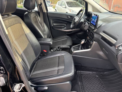2020 Ford EcoSport SES