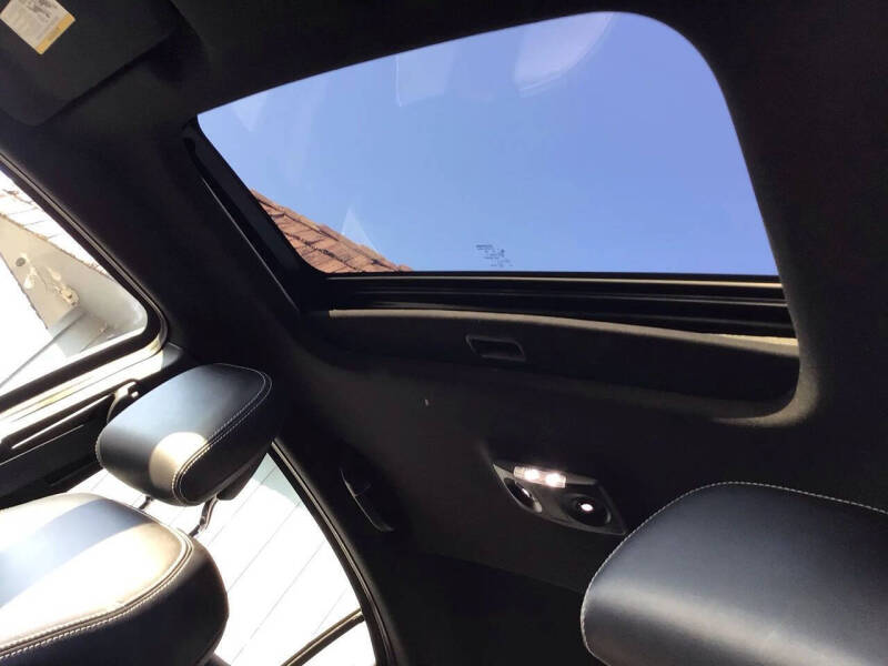 2012 Chrysler 200 Limited