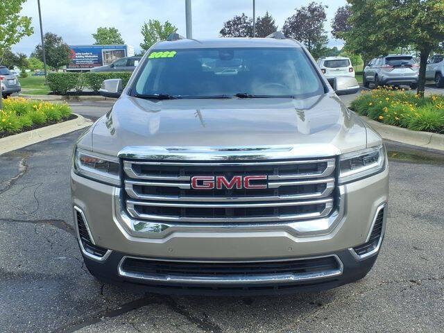 2022 GMC Acadia SLE