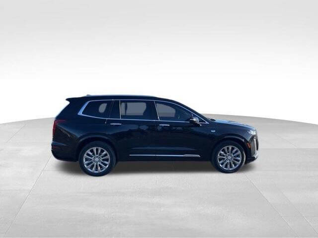 2022 Cadillac XT6 Premium Luxury